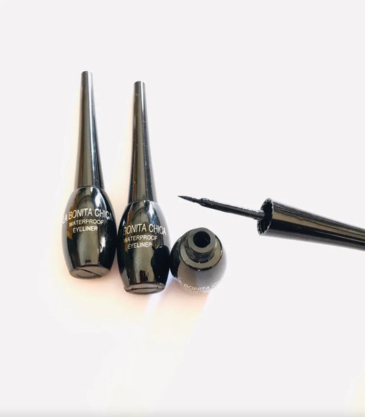 DELINEADOR DE OJOS WATERPROOF